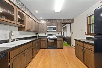 11115 S Oak Park Avenue, Worth, IL 60482 - Photo 11