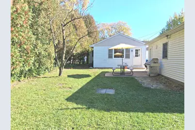 2311 Bluebird Lane, Rolling Meadows, IL 60008 - Photo 3
