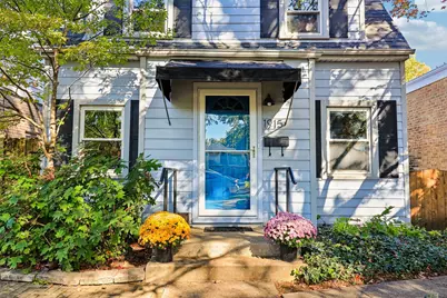 1915 Warren Street, Evanston, IL 60202 - Photo 3