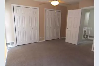 407 Meadow Green Lane, Round Lake Beach, IL 60073 - Photo 7
