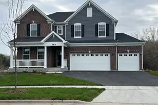 569 Lismore Cir, Elgin, IL 60124 - Photo 1