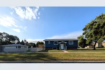 10301 Minnick Avenue, Oak Lawn, IL 60453 - Photo 3