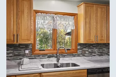 690 Valley Forge Trail, Rockton, IL 61072 - Photo 19