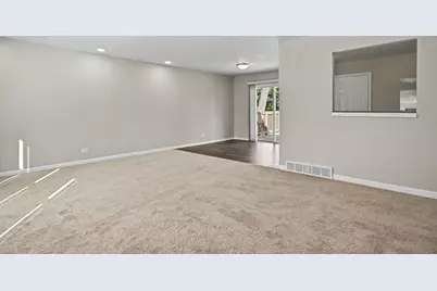 538 Castle Court, Bolingbrook, IL 60440 - Photo 5