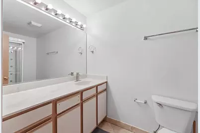 747 River Walk Drive, Wheeling, IL 60090 - Photo 23