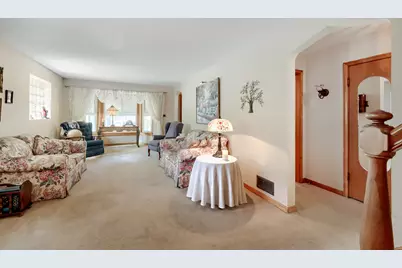 3229 Highland Avenue, Berwyn, IL 60402 - Photo 5