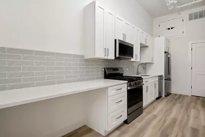 2915 W Belmont Avenue #1B, Chicago, IL 60618 - Photo 3