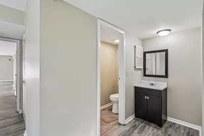 1760 Bristol Walk #B, Hoffman Estates, IL 60169 - Photo 13