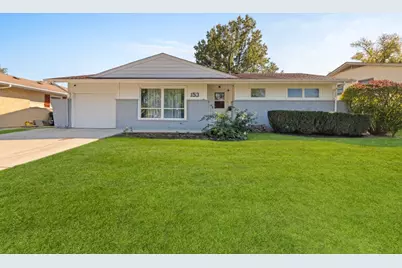 153 Crest Avenue, Elk Grove Village, IL 60007 - Photo 1
