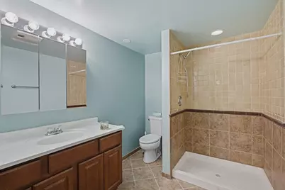208 Rosewood Court, Westmont, IL 60559 - Photo 31