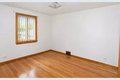 4222 Maple Avenue, Lyons, IL 60534 - Photo 5