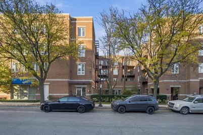 5040 W Warren Street #301, Skokie, IL 60077 - Photo 1
