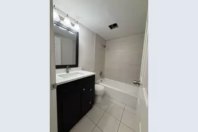 120A Collen Street #104, Lombard, IL 60148 - Photo 9