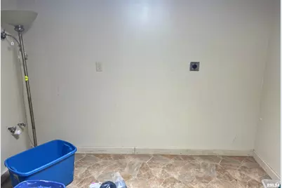 300 E Broadway Boulevard, Johnston City, IL 62951 - Photo 37