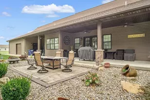 432 Indian Trail Dr, Pinckneyville, IL 62274 - Photo 5