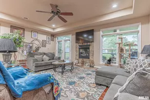 2022 W Main St, Salem, IL 62881 - Photo 11