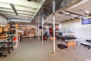 1214 E Sloan St, Harrisburg, IL 62946 - Photo 13