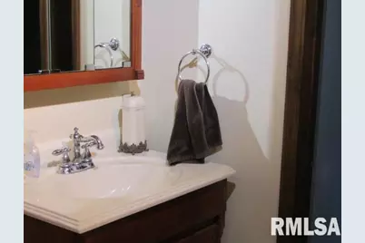 195 E Market Street, Elizabethtown, IL 62931 - Photo 13