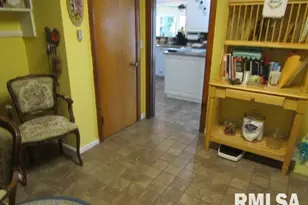 195 E Market St, Elizabethtown, IL 62931 - Photo 37