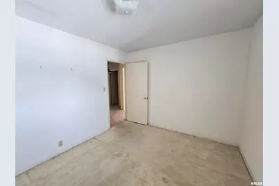 405 Easthaven Drive, Centralia, IL 62801 - Photo 25