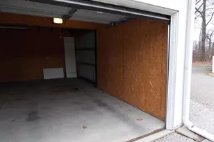 1723 Walnut Hill Rd, Centralia, IL 62801 - Photo 35