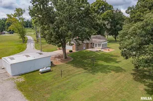 1723 Walnut Hill Rd, Centralia, IL 62801 - Photo 41