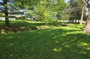 300 N 8th St, Earlville, IL 62932 - Photo 7