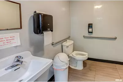 109 S Park Street, Sesser, IL 62884 - Photo 13