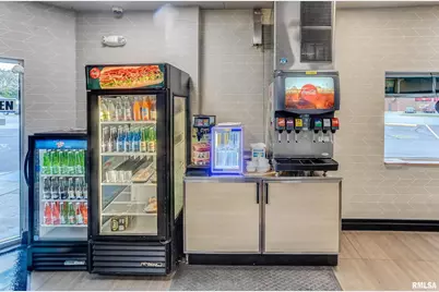 109 S Park Street, Sesser, IL 62884 - Photo 5