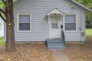 211 W Bryan Street, Herrin, IL 62948 - Photo 5