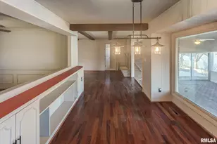 333 N Lakeview Dr, Salem, IL 62881 - Photo 11