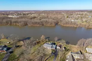 333 N Lakeview Dr, Salem, IL 62881 - Photo 55