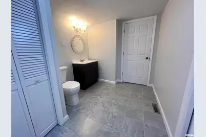 421 N 18th Street, Herrin, IL 62948 - Photo 15