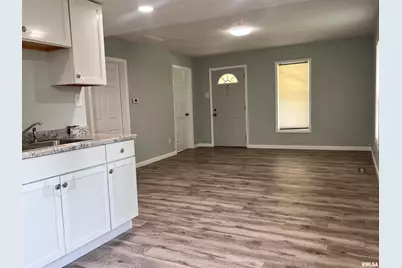 421 N 18th Street, Herrin, IL 62948 - Photo 9