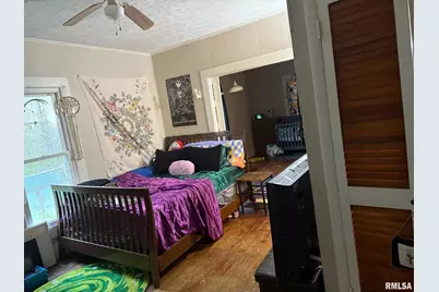 315 W Furlong Street, Carrier Mills, IL 62917 - Photo 5