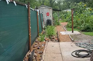 315 W Furlong St, Carrier Mills, IL 62917 - Photo 31