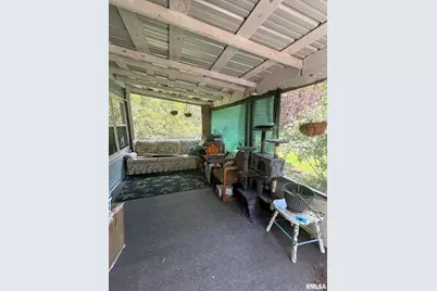 315 W Furlong Street, Carrier Mills, IL 62917 - Photo 21