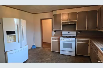 205 Shaw Street, Harrisburg, IL 62946 - Photo 15