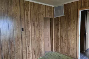 205 Shaw St, Harrisburg, IL 62946 - Photo 11