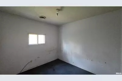 205 Shaw Street, Harrisburg, IL 62946 - Photo 23