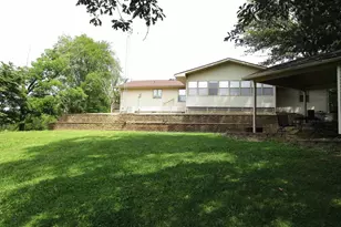 1253 County Rd 800 E, Carmi, IL 62821 - Photo 45