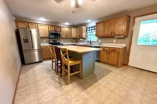 7544 Geranium Rd, Rockdale, IL 62268 - Photo 5