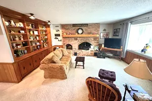 1 Estate Dr, Centralia, IL 62801 - Photo 11