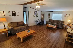 3614 S Hotze Rd, Salem, IL 62881 - Photo 13