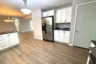 3005 W Woodlawn Pl, Marion, IL 62959 - Photo 11