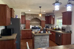 1640 Pleasant Ridge Rd, Vienna, IL 62995 - Photo 9