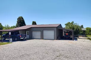 1640 Pleasant Ridge Rd, Vienna, IL 62995 - Photo 3