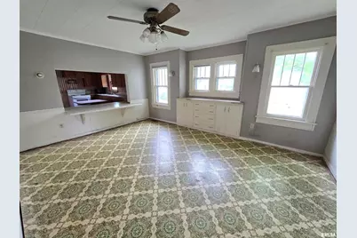 1201 E Noleman Street, Centralia, IL 62801 - Photo 11