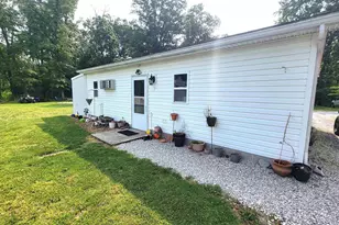 7324 State Route 161, Iuka, IL 62849 - Photo 63