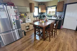 7324 State Route 161, Iuka, IL 62849 - Photo 5